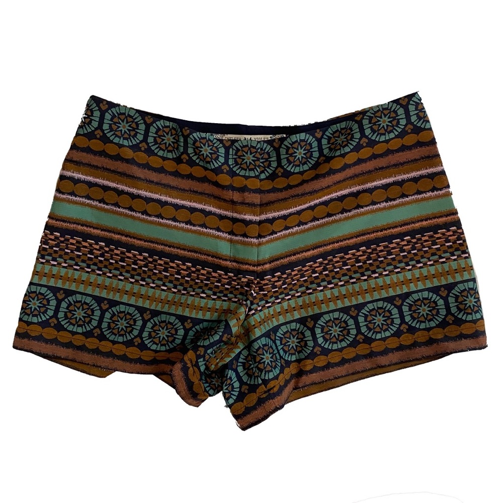 Chelsea & Violet Geometric Shorts